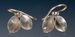 Fl single leaf silver earrings w gold wire