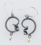 Sprial oxidized silver wire earrings w pearls